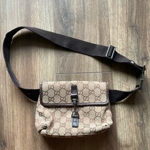 Vintage Gucci Waist Bag (fanny pack) (belt bag)